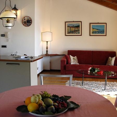 Alveluu Ristorante E Suites Tremezzo Quarto foto