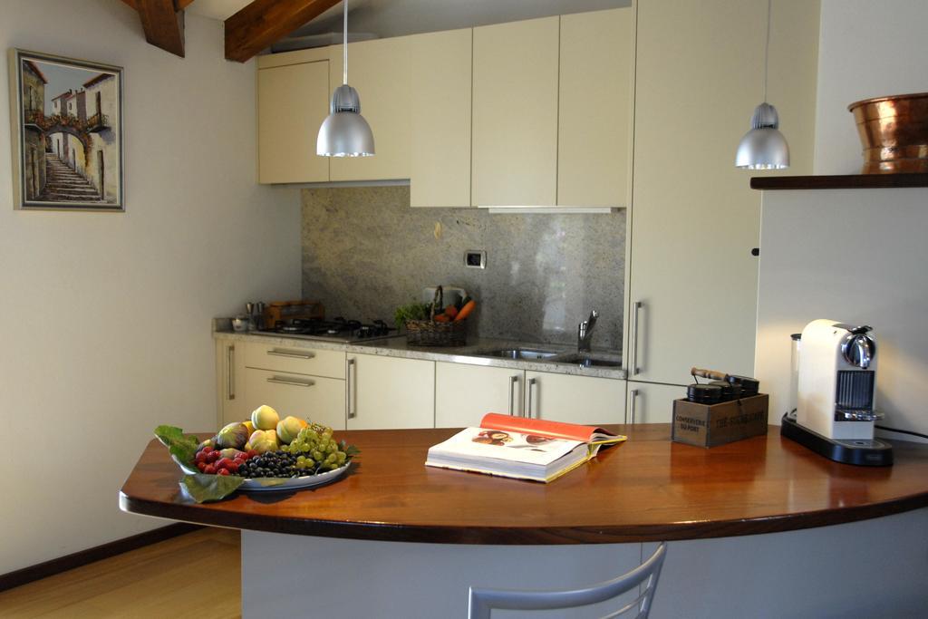 Alveluu Ristorante E Suites Tremezzo Quarto foto